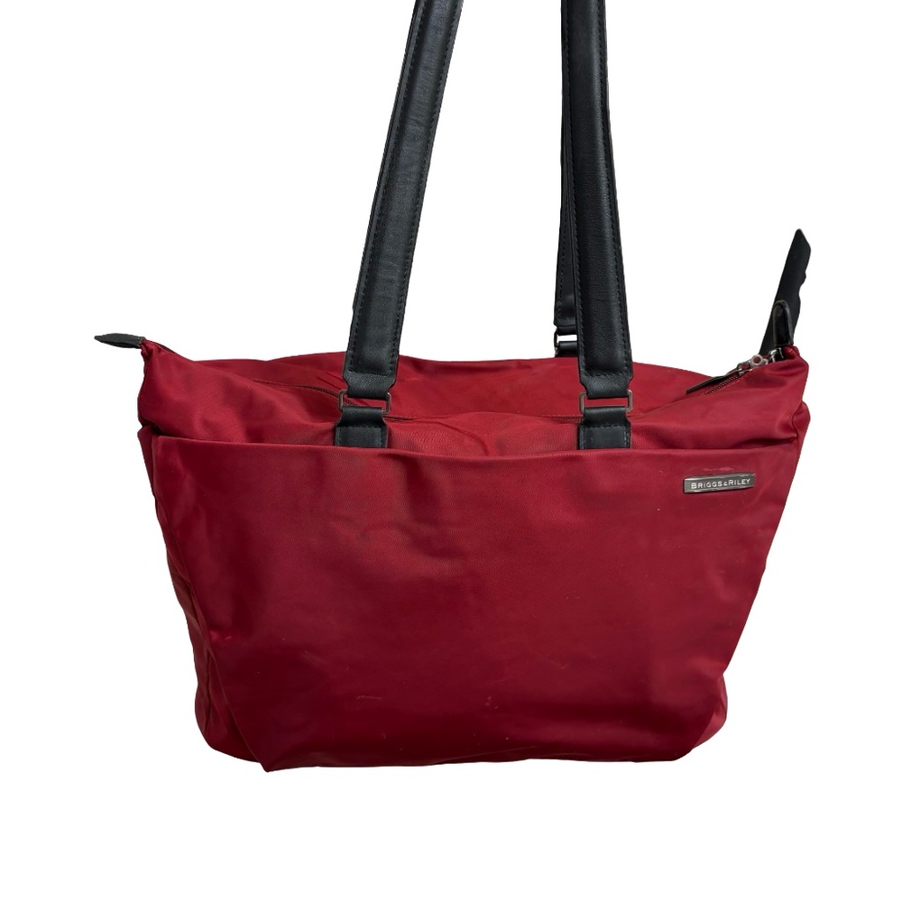Briggs & Riley burgundy red nylon and black leather duffle bag